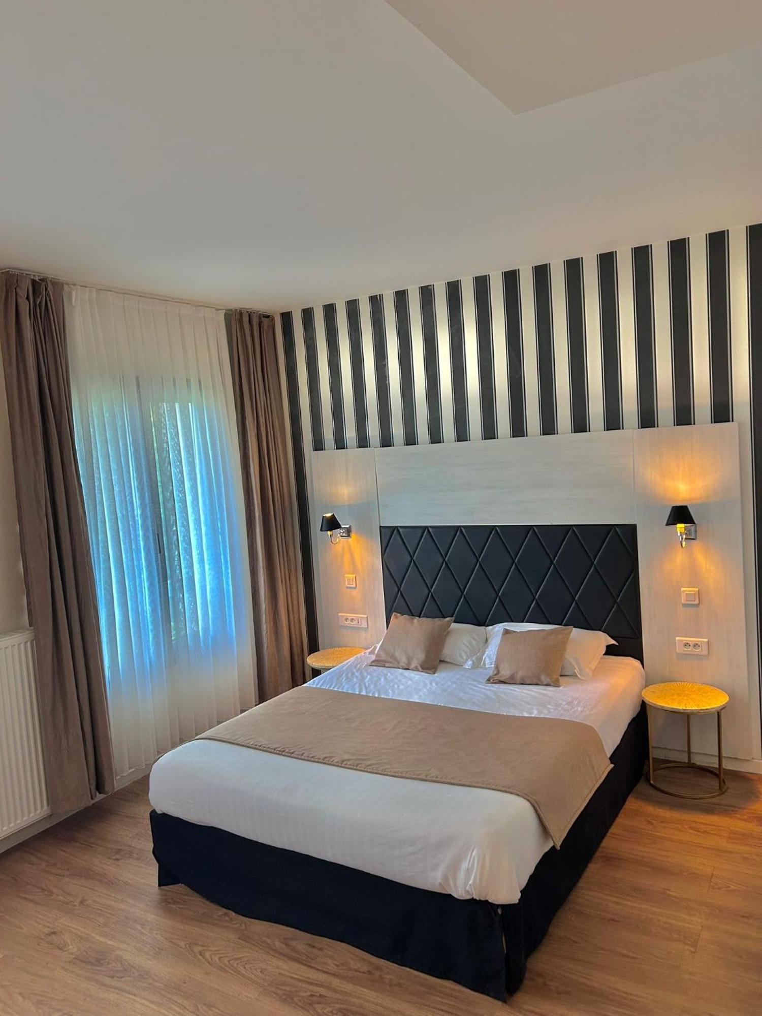 Thoiry Etoile Lodge Екстер'єр фото