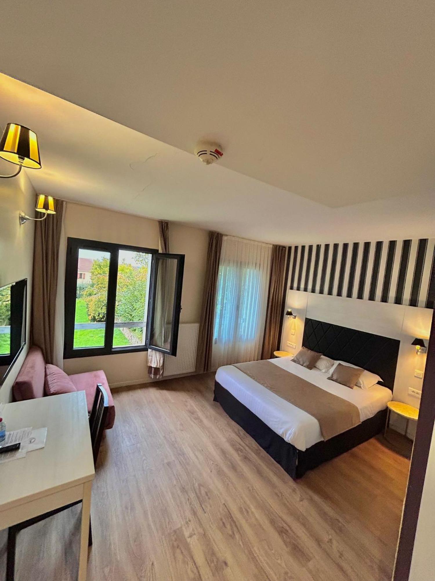 Thoiry Etoile Lodge Екстер'єр фото