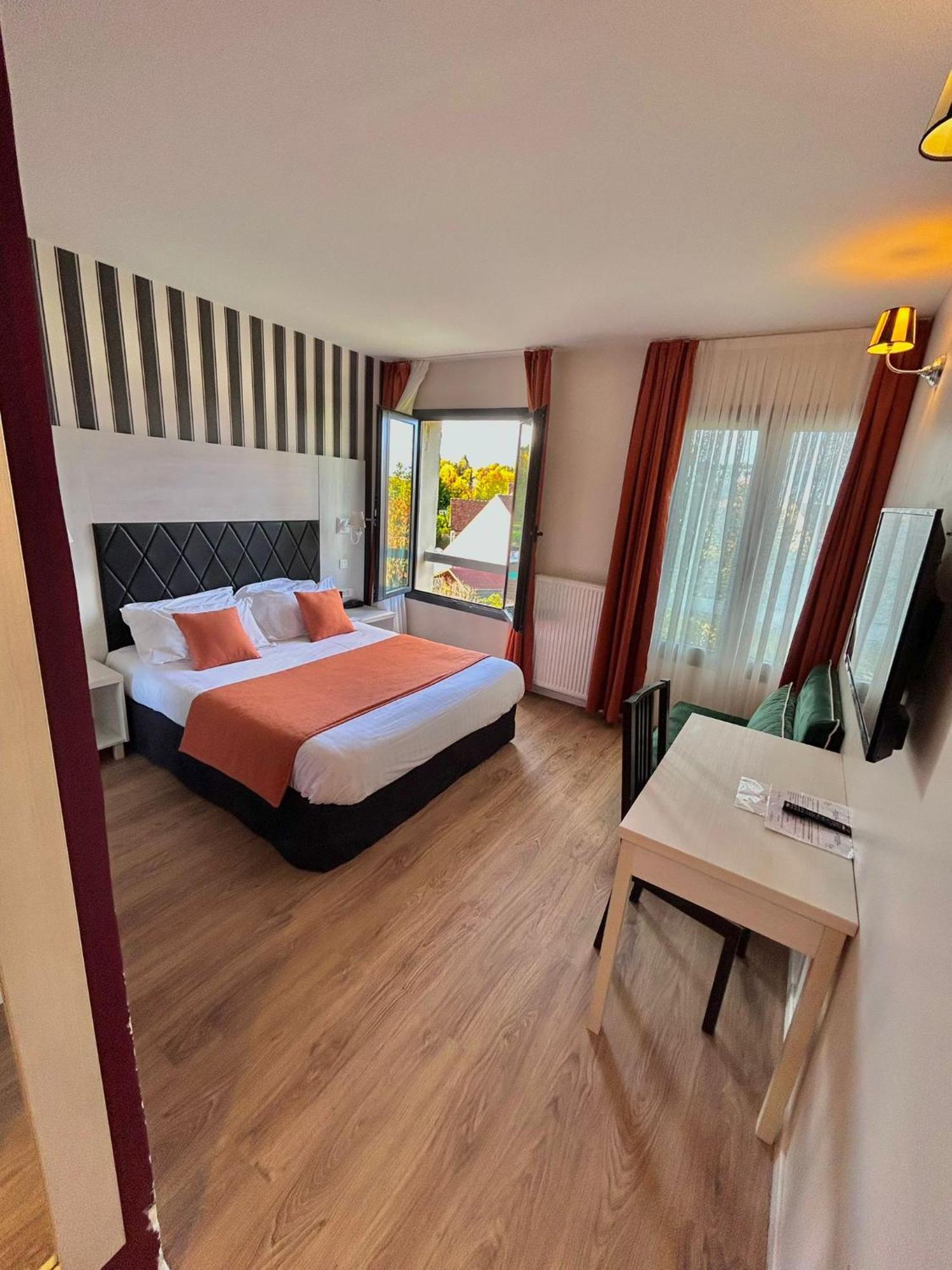 Thoiry Etoile Lodge Екстер'єр фото